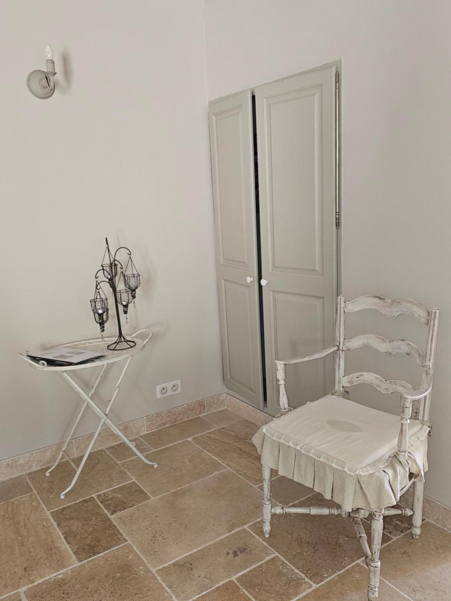 Gite Le Felibre Chateauneuf-les-Martigues Exterior photo